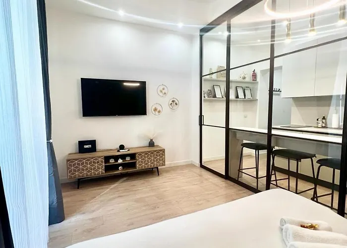 Pvr Luxury Рим
